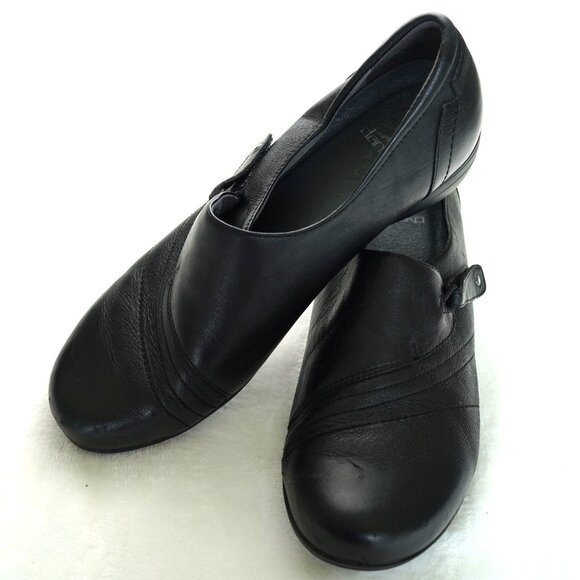Dansko Black Leather Slip-On Comfort Shoes Size 41 Orthotic Workwear Clogs - Picture 1 of 12